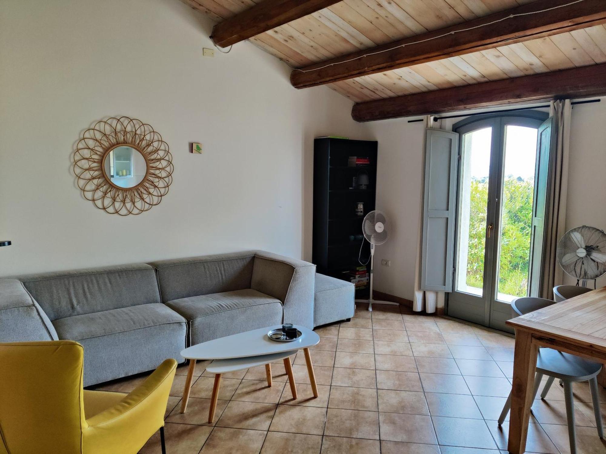 Rustico Del Bozzo Guest House Castelleone di Suasa ภายนอก รูปภาพ