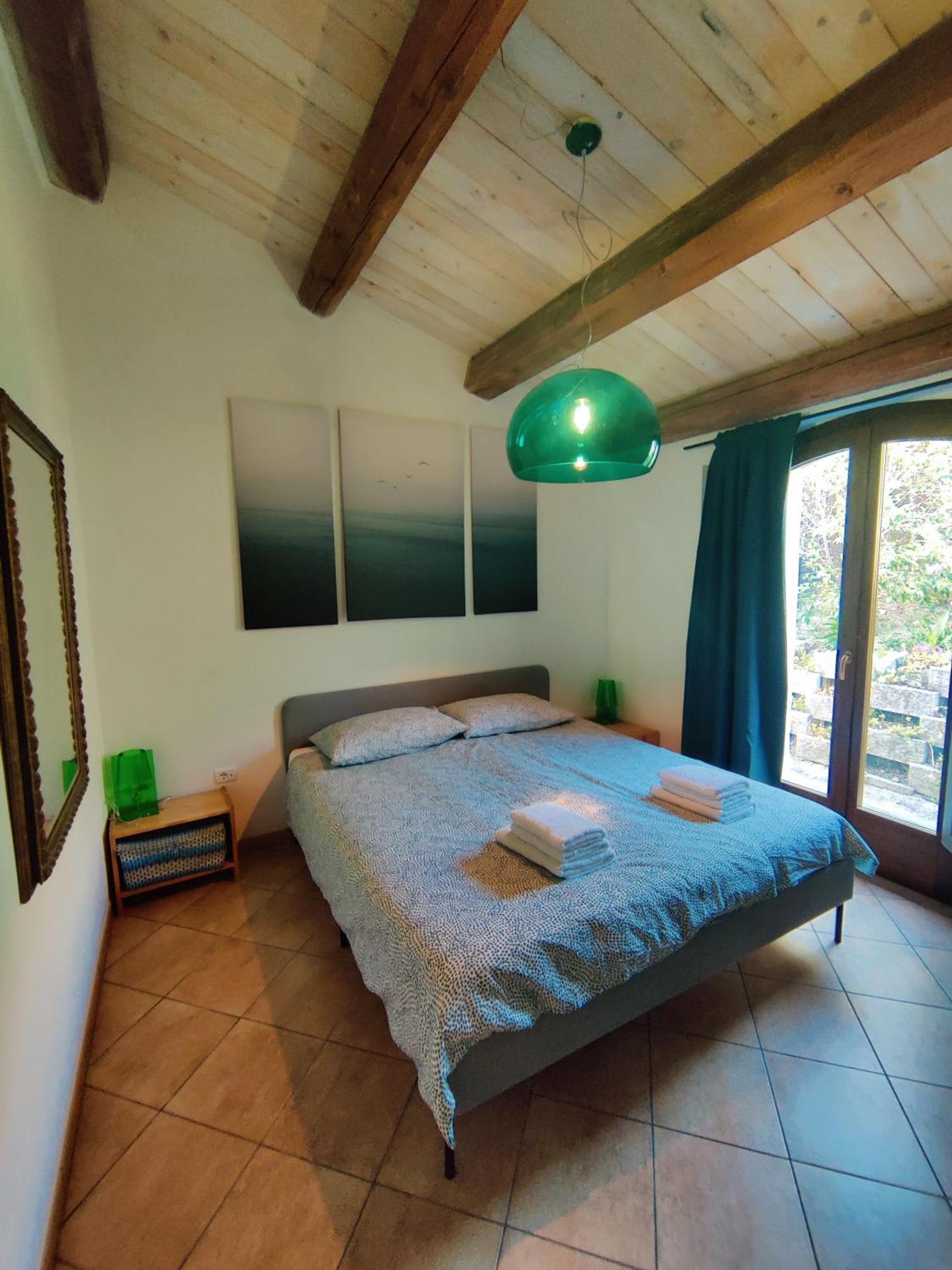 Rustico Del Bozzo Guest House Castelleone di Suasa ภายนอก รูปภาพ