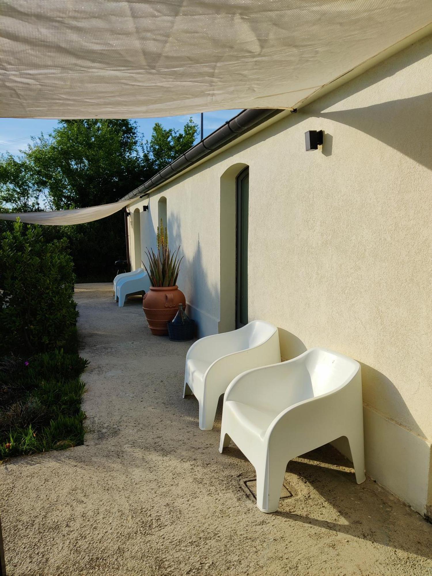 Rustico Del Bozzo Guest House Castelleone di Suasa ภายนอก รูปภาพ